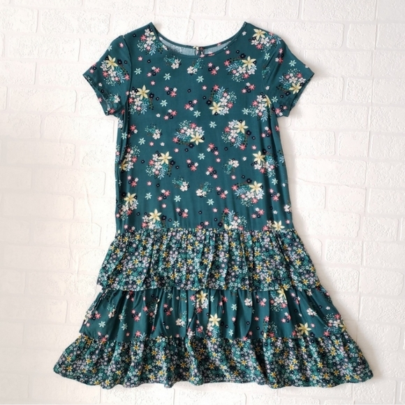 GAP Other - Gap Green Floral Ruffle Tiered Dress